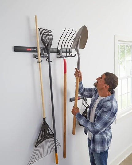 Rubbermaid FastTrack Garage Storage System Tool Hanging Kit, Wall Mount Holder for Garden Lawn Tools/Garage/Home Organization