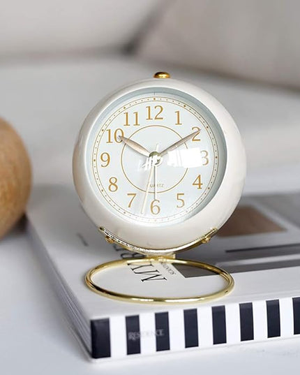 SHISEDECO Small Tableclocks Classic Non-Ticking Tabletop Alarm Clock with Backlight, Battery Operated Astronaut Deskclock with HD Glass for Living Room Bedroom Bedside Indoor Decor (White)