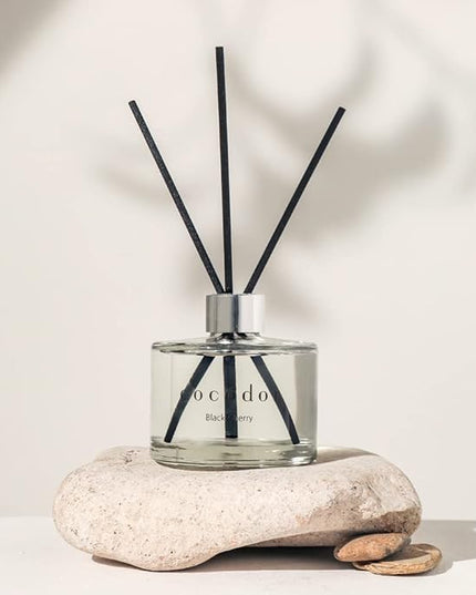 COCODOR Signature Reed Diffuser Set/Garden Lavender / 6.7oz /1 Pack/Home Fragrance Diffuser, Oil Scent Diffuser for Bathroom Shelf Decor