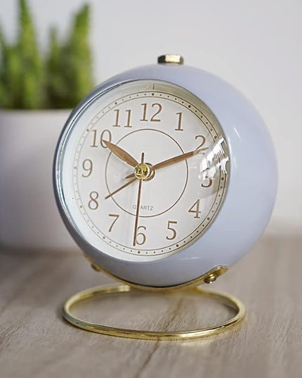 SHISEDECO Small Tableclocks Classic Non-Ticking Tabletop Alarm Clock with Backlight, Battery Operated Astronaut Deskclock with HD Glass for Living Room Bedroom Bedside Indoor Decor (Blue)