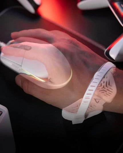 DELTAHUB Carpio G2.0 - Advanced Ergonomic Right-Handed Gaming Wrist Rest for Mouse - Superior Support for Serious Gamers - Anti-Fatigue, Smooth Glide (Small, Right, White)
