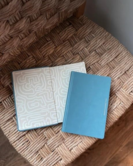 Full Focus French Blue Vegan Leather Planner by Michael Hyatt - The #1 Daily Planner to Set Annual Goals, Increase Focus, Eliminate Overwhelm, and Achieve Your Biggest Goals - Hardcover