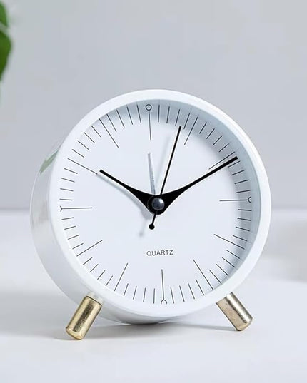 SHISEDECO Alarm Clock with Backlight, 4.5 inches Bedside Analog Non-Ticking Silent Small Deskclock with Arabic Numerals, Battery Operated Round Tableclock for Living Room, Bedroom (White-S)