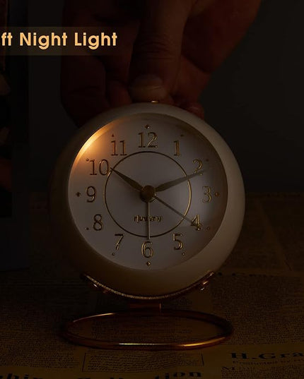 rjuwurv Metal Desk Clock, Retro Bedroom Table Vintage Analog Alarm Clock, Silent Non-Ticking Gold Clock, Bedside Décor(Milk White)