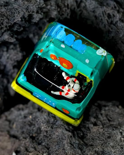 Astronaut Custom Artisan Keycap with Green Spaceship R1 SA Profile Astronauts Keycaps 1U ESC Handmade Gaming Resin Key Cap Cherry MX Switch Compatible Mechanical Keyboard Space Lover Gift