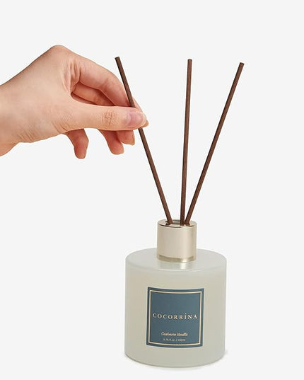 Cocorrína Premium Reed Diffuser Set with Preserved Baby's Breath & Cotton Stick Cashmere Vanilla 2 Packs, 6.7oz Scent Fragrance Oil Diffuser for Bedroom Bathroom Home Décor