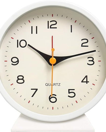 SHISEDECO 4.5" Battery Operated Antique Retro Analog Alarm Clock, Small Silent Bedside Deskclock with Light Function, Non-Ticking Tableclock Decor for Living Room, Bedroom, Bedside, Shelf (White)