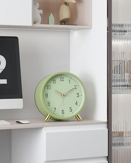 SHISEDECO Alarm Clock with Backlight, 4.5 inches Bedside Analog Non-Ticking Silent Small Deskclock with Arabic Numerals, Battery Operated Round Tableclock for Living Room, Bedroom (Green)