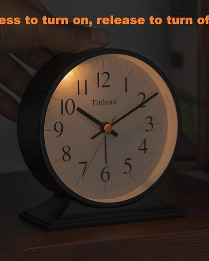 4.5"Retro Analog Alarm Clock,Vintage decor , Super Silent Non Ticking Small Clock with Manual Light, Snooze, Battery Operated, for Bedroom, Living Room, Office,Nightstand, Bedside, Desk ,Table(Black)