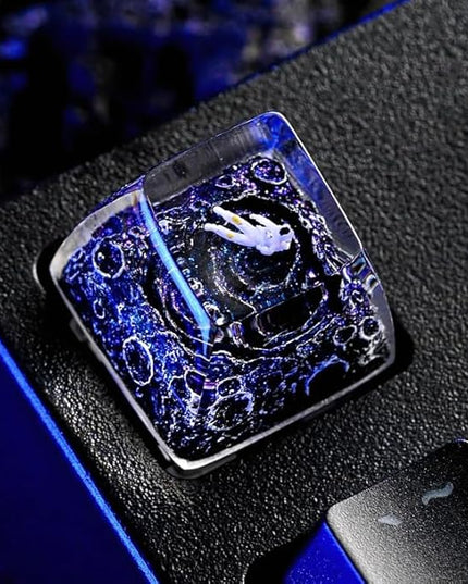 Blue Purple Galaxy Astronaut Artisan Keycap R1 SA Profile Custom Astronauts Keycaps 1U ESC Handmade Gaming Resin Key Cap Cherry MX Switch Compatible Mechanical Keyboard Space Lover Gift