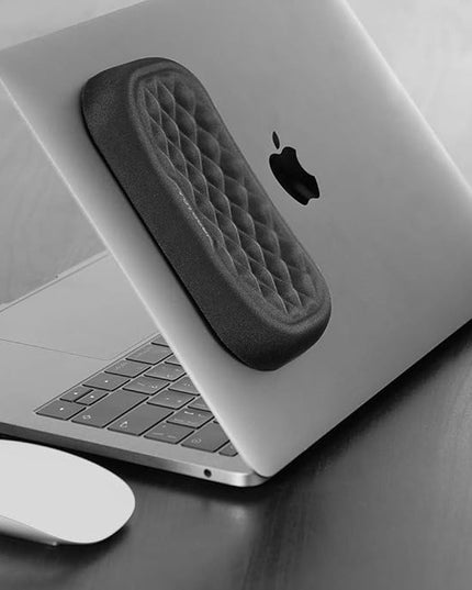 Vaydeer 60%-75% Keyboard Wrist Rest, Memory Foam Hand Rest Support Pad Padded for Office, Computer, Laptop, Mac Typing and Wrist Pain Relief and Repair(14.17inch,Black)