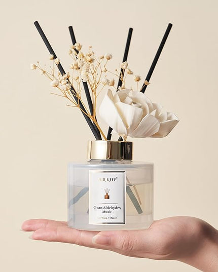 Airkeep Flower Reed Diffusers Set, 5.07 oz Clean Aldehydes Musk Scented Oil Diffuser with 8 Reed Sticks, Home Fragrance Diffuser Gift Set for Bathroom & Office Decor 150ml