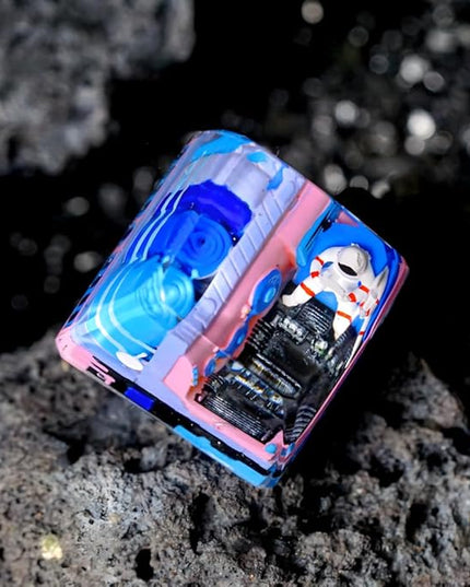 Astronaut Custom Artisan Keycap with Blue Pink Spaceship R1 SA Profile Astronauts Keycaps 1U ESC Handmade Gaming Resin Key Cap Cherry MX Switch Compatible Mechanical Keyboard Space Lover Gift