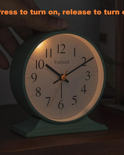 4.5"Retro Analog Alarm Clock,Vintage decor , Super Silent Non Ticking Small Clock with Manual Light, Snooze, Battery Operated, for Bedroom, Living Room, Office,Nightstand, Bedside, Desk ,Table(Green)