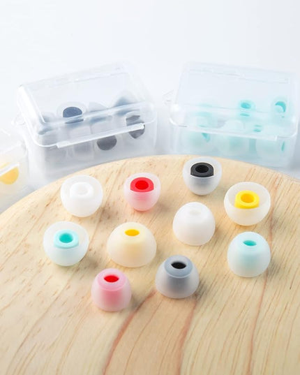 5 Pairs KBEAR 07 Ear Tips, KINBOOFI Silicone KZ ZS10 PROIEM Eartips, Medium Earbuds for KZ ZST ZS10 PRO X AS10 ZSN ZSN ZSN PRO X ZSN PRO ZAR ZS10 PRO X Wired Headphone (White,M/M/M,5Paris)