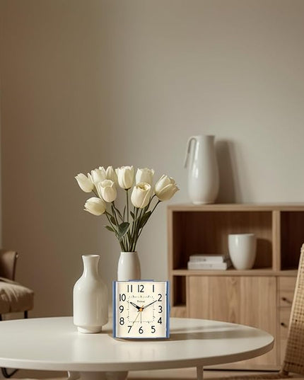 Tinload 4.7" Large Vintage Retro Analog Alarm Clock, Super Silent Non Ticking Clock with Manual Light, Snooze, Battery Operated, Simply Design, for Living Room, Bedroom, Bedside, Desk, Gift Clock