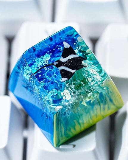 Manta Ray Artisan Keycap Light Yellow Blue Coral R1 SA Profile Custom Sea Creatures Keycaps 1U ESC Handmade Gaming Resin Key Cap Cherry MX Switch Compatible Mechanical Keyboard Manta Ray Lover Gift