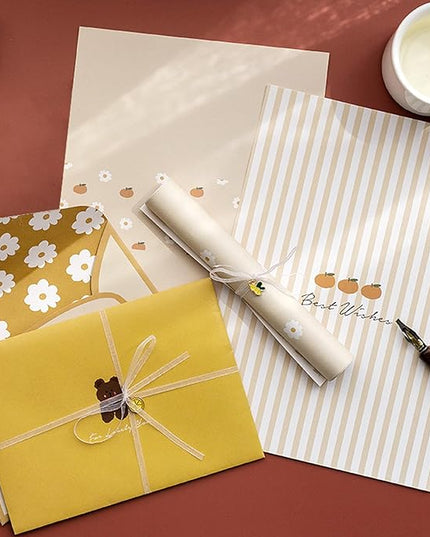 72 Pcs Stationery Paper Envelopes Set Includes 24 Lined Writing Paper & 12 Envelopes, Cute Lovely Animal Letter Writing Stationery Paper Envelopes Kit for Girls Boys Office School Supplies (6Style)