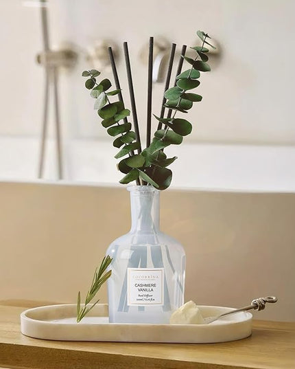 COCORRÍNA Cashmere Vanilla Reed Diffuser – 6.76 oz Essential Oil with Sticks & Dried Eucalyptus Branches, Home Fragrance for Bedroom or Bathroom Décor
