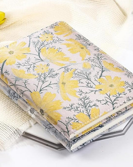 ipoul Flower Notebook, Hardcover, A5, 6x8, Lined Pages, Lay-flat, Beautiful Journal for Women, Daisy Gifts, Personal Notebook, Dream Journal, Self Care Journal