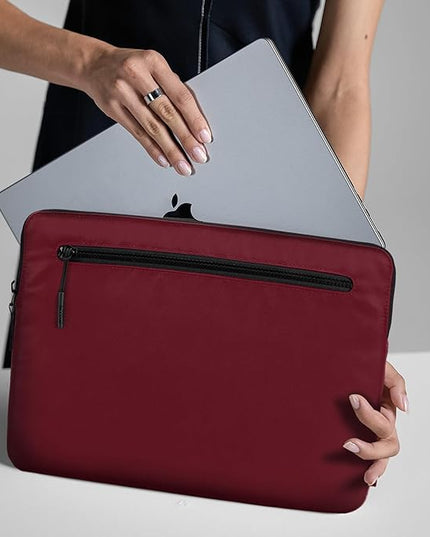 Incase Compact Laptop Sleeve with Flight Nylon - 14-inch MacBook/Laptop & iPad/Tablet Sleeve - Faux Fur Lining, Lightweight, Durable, Weather Resistant, Slip Pocket for Accessories - Cosmic Red