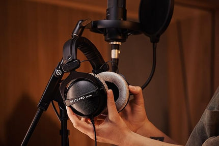 beyerdynamic DT 770 PRO 250 Ohm Over-Ear Headphones in Gray. Enclosed Design, Use Ideal for Studio Mixing