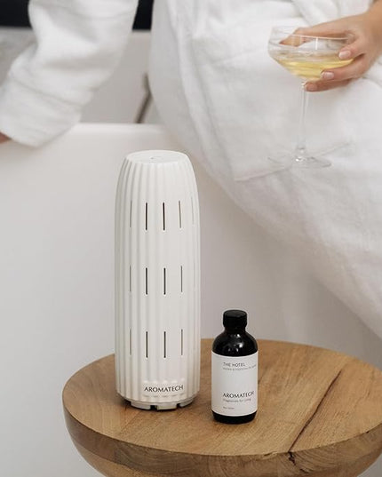 AromaTech The Hotel Aroma Essential Oil Blend: Luxury Hotel Inspired Aromatherapy with Lemon, Lavender, Peach & Pine for Ultrasonic Diffusers & Nebulizers - 16 fl oz, 500 mL