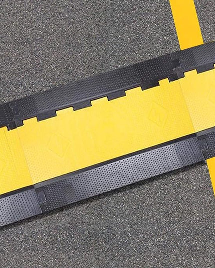 Reliancer 5 Channel Rubber Cable Protector Ramp Traffic Speed Bump 18000lbs Capacity Heavy Duty Cable Protective Cover Ramp Driveway Hose Cord Track Protector Wires Concealer w/Flip-Open Top Cover
