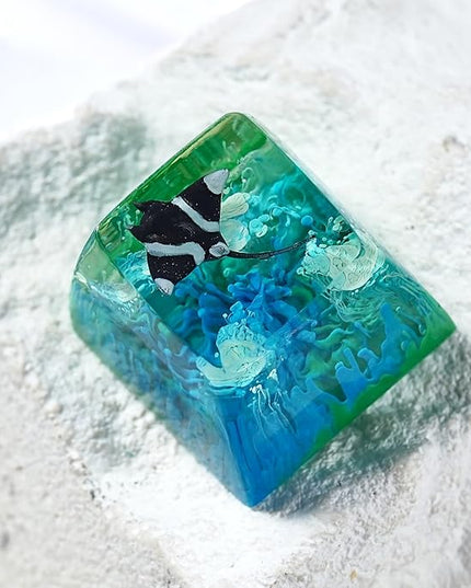 Manta Ray Artisan Keycap Turquoise Ocean Coral R1 SA Profile Custom Sea Creatures Keycaps 1U ESC Handmade Gaming Resin Key Cap Cherry MX Switch Compatible Mechanical Keyboard Manta Ray Lover Gift