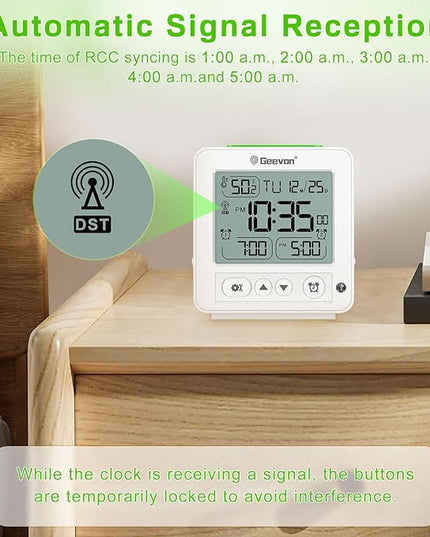 Geevon Small Digital Alarm Clock for Heavy Sleepers, Portable Travel Atomic Clock with Battery Powered, Compact Desk Table Clock with Auto Light Night, Dual Alarms, 8s Backlight for Bedroom, White