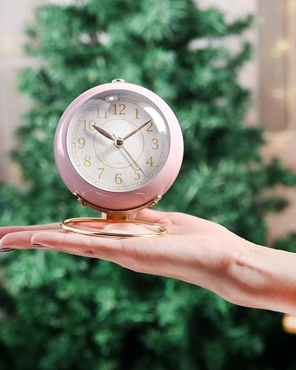 SHISEDECO Small Tableclocks Classic Non-Ticking Tabletop Alarm Clock with Backlight, Battery Operated Astronaut Deskclock with HD Glass for Living Room Bedroom Bedside Indoor Decor (Pink)