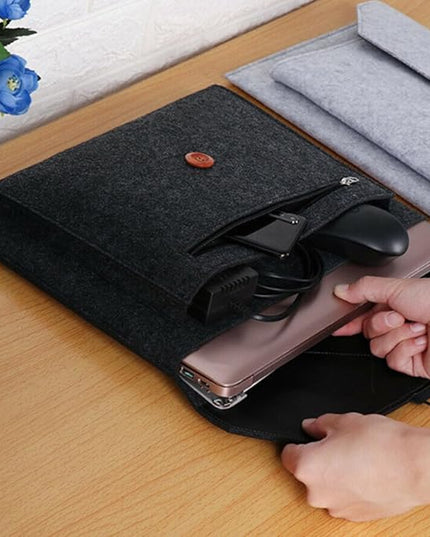 13-Inch Felt Laptop Sleeve Bag for Business Professionals, Portable Black Laptop Protector Pouch with Tablet Storage, Travel-Friendly Computer Handbag for Men and Women