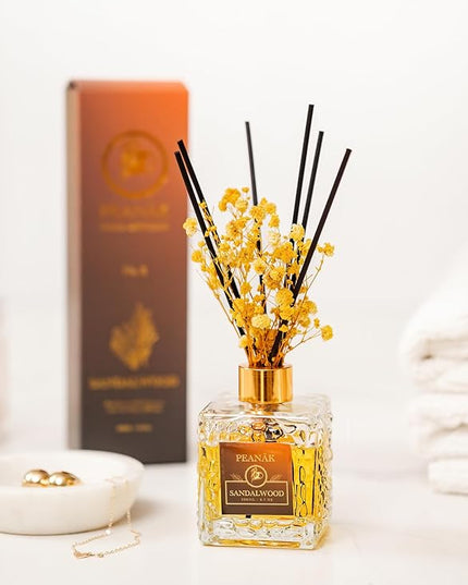 Reed Diffuser Set - Sandalwood Orange Oil, Oil Diffuser Sticks, Bathroom Diffuser, Bathroom Decor, 200ml with Preserved Flowers - PEANÄK