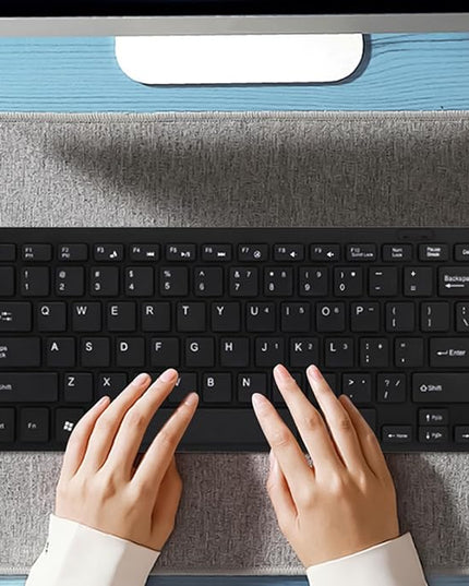 Compact Quiet Keyboard for Laptop, USB Lightweight Keypad - Portable Ultra-Slim Typing Device for Laptop Tablet Men Women