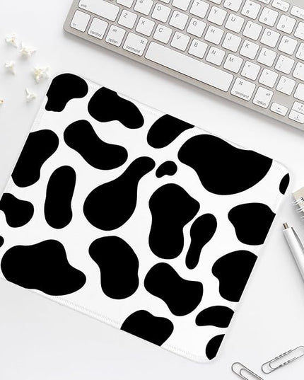Cow Pattern Square Mouse Pad,Non-Slip Rubber Base Mouse Pad, Home Office Decoration Desktop Accessory,Laptop Mouse Pad for Office Laptops,9.4x7.8x0.12inch.