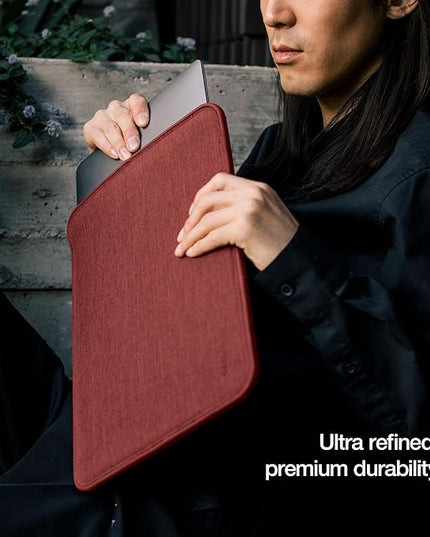 Incase ICON Sleeve with Woolenex - MacBook Air 13 inch M1, 2020, 2019, 2018 & MacBook Pro 13 inch 2019, 2018, 2017, 2016 Case - Fitted MacBook Case, Laptop Sleeve, Hard Cover, Durable (Red Clay)