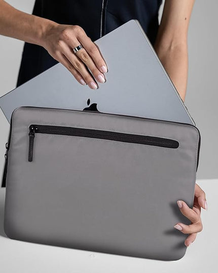 Incase Compact Laptop Sleeve with Flight Nylon - 14-inch MacBook/Laptop & iPad/Tablet Sleeve - Faux Fur Lining, Lightweight, Durable, Weather Resistant, Slip Pocket for Accessories - Conte Grey
