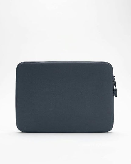 Incase A.R.C. Laptop Sleeve 14 Inch – MacBook Case with Faux Fur Lining, External Pocket – Fits MacBook Pro Air Lenovo Dell HP – Laptop Cover, Computer Case - Travel, Work, College - Navy