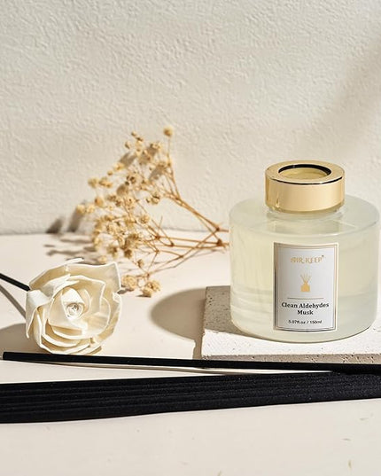 Airkeep Flower Reed Diffusers Set, 5.07 oz Clean Aldehydes Musk Scented Oil Diffuser with 8 Reed Sticks, Home Fragrance Diffuser Gift Set for Bathroom & Office Decor 150ml