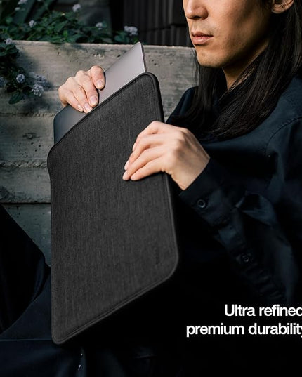 Incase ICON Sleeve with Woolenex - MacBook Air 13 inch Case - 2025, 2024, 2023, 2022, M4, M3, M2 - Fitted MacBook Case, Laptop Sleeve, Hard Cover, Durable, Lightweight - Graphite