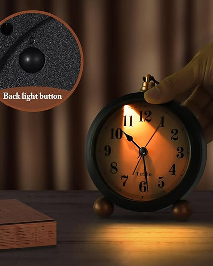 Tetino Analog Alarm Clock,Battery Powered Desk Clocks with Night Light,Silent Non Ticking,Retro Simply Design Alarm Clocks for Living Room, Bedroom, Bedside,Dormitory,Decor,Gift (Black)