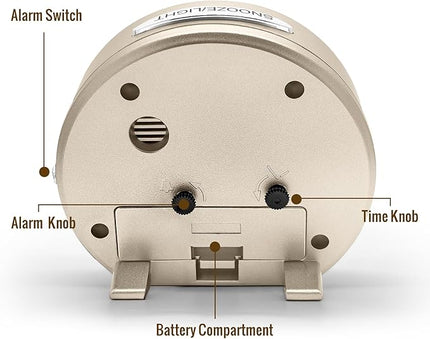 Lamisola Small Alarm Clocks for Bedrooms, 4 Inch Analog Battery Desk Clock, Retro Clock for Bedroom Decoration, Slient, Large Display for Seniors, Loud Alarm Clock for Heavy Sleepers, Champagne Gold