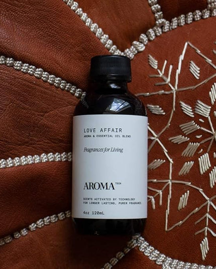 AromaTech Santal & Love Affair Set | Aroma Diffuser Essential Oils Blend of Santal Cardamom, Papyrus, Musk | Love Affair Jasmin, Saffron, Cedar, Ambergris - 120 Milliliter