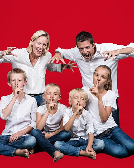 TRLYC Red Background Backdrop - 7x10 FT Backdrops Background for Photography Photo Booth Backdrop for Photography Screen Video Shooting Christmas Valentine's Day
