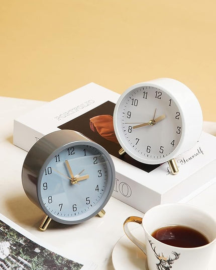SHISEDECO Alarm Clock with Backlight, 4.5 inches Bedside Analog Non-Ticking Silent Small Deskclock with Arabic Numerals, Battery Operated Round Tableclock for Living Room, Bedroom (White)