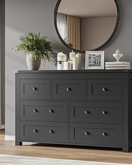 BORNOON 7-Drawer Dresser, Modern Wooden Storage Chest of Drawers, Dresser TV Stand, Wood Drawer Organizer with Metal Handles for Bedroom, Living Room, Hallway