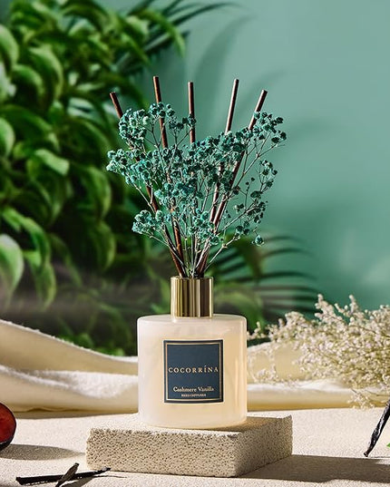 COCORRÍNA Reed Diffuser - Cashmere Vanilla 17 Fl.oz Reed Diffuser with 8 Sticks Scented Diffuser with Preserved Flowers for Bathroom Home Decor