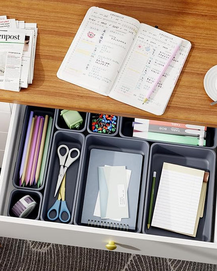 45 Pack Desk Drawer Organizer Tray, 3 Sizes Plastic Drawers Organizer Storage for Kitchen, Bathroom, Office, Vanity, Makeup, Utensils, Junk Drawer Organizer Bins, Gadget Trays for Organizing, Grey