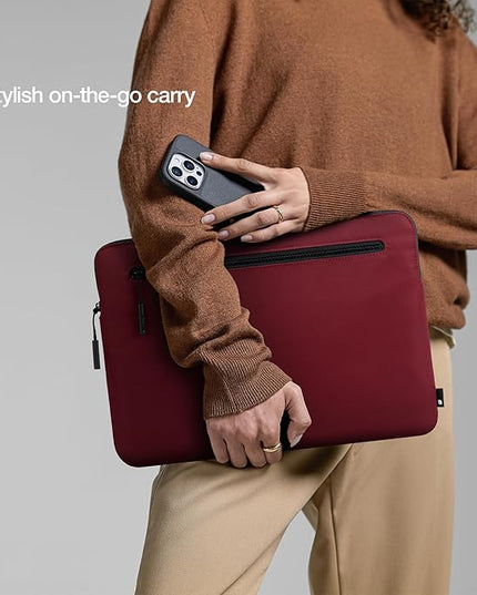 Incase Compact Laptop Sleeve with Flight Nylon - 14-inch MacBook/Laptop & iPad/Tablet Sleeve - Faux Fur Lining, Lightweight, Durable, Weather Resistant, Slip Pocket for Accessories - Cosmic Red