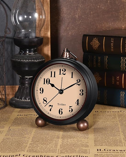 Tetino Analog Alarm Clock,Battery Powered Desk Clocks with Night Light,Silent Non Ticking,Retro Simply Design Alarm Clocks for Living Room, Bedroom, Bedside,Dormitory,Decor,Gift (Black)